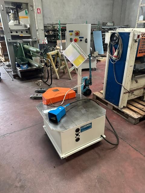 4SE702403-Caselli-Group-CHAIR-LEVELLING-MACHINE-COMEC-EGS (1).jpeg